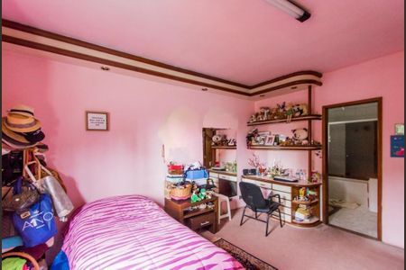 Casa à venda com 712m², 5 quartos e 4 vagas