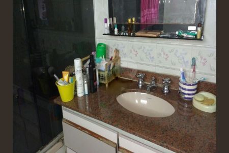 Casa à venda com 712m², 5 quartos e 4 vagas