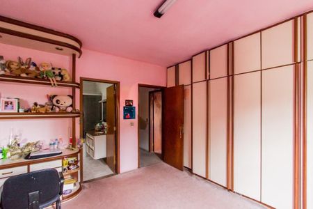 Casa à venda com 712m², 5 quartos e 4 vagas