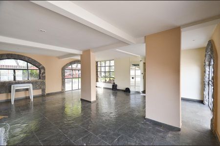 Apartamento à venda com 93m², 3 quartos e 1 vagaÁrea comum - Salão de festas