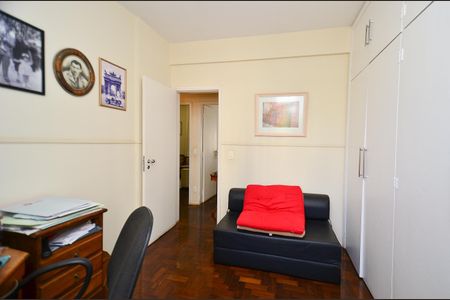 Apartamento à venda com 93m², 3 quartos e 1 vagaQuarto 2
