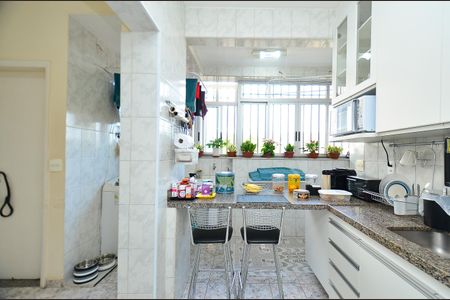 Apartamento à venda com 93m², 3 quartos e 1 vagaCozinha