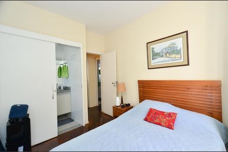 Apartamento à venda com 93m², 3 quartos e 1 vagaSuite