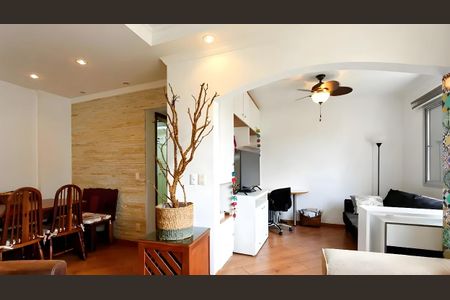 Sala de apartamento para alugar com 2 quartos, 67m² em Vila Andrade, São Paulo