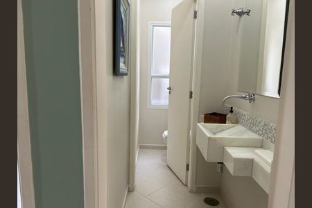 Casa à venda com 4 quartos, 278m² em Residencial Tres (Alphaville), Santana de Parnaíba