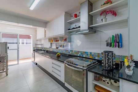 Casa à venda com 3 quartos, 360m² em Residencial Tres (Alphaville), Santana de Parnaíba