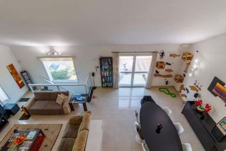 Casa à venda com 360m², 3 quartos e 4 vagas