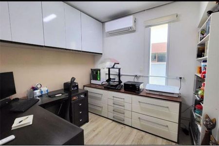 Casa à venda com 360m², 3 quartos e 4 vagas