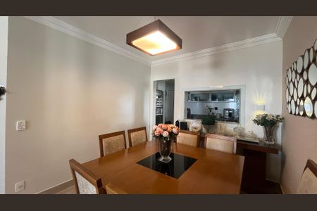 Sala de apartamento à venda com 3 quartos, 114m² em Parque das Flores, Campinas