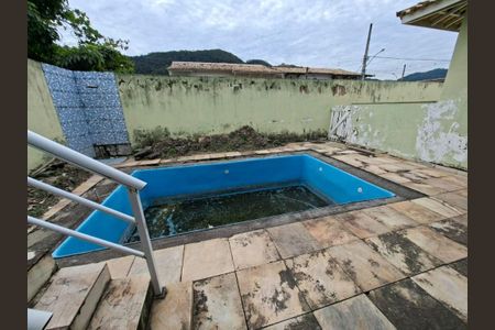 Casa à venda com 1 quarto, 180m² em Itaipu, Niterói