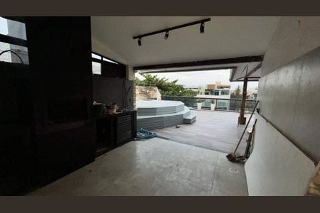 Apartamento à venda com 343m², 5 quartos e 4 vagas