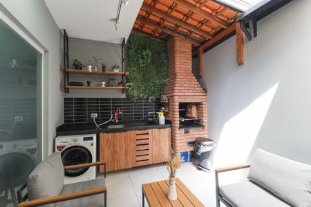 Casa à venda com 107m², 3 quartos e 2 vagasÁrea comumÁrea comum