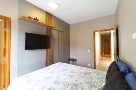 Casa à venda com 107m², 3 quartos e 2 vagasSuíte 1