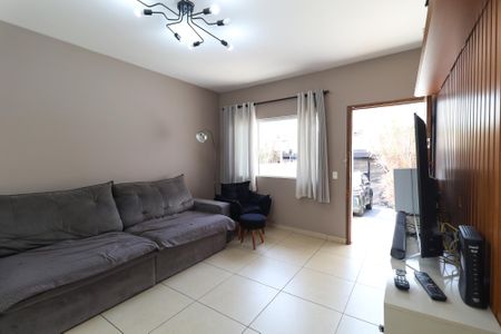 Sala de casa à venda com 3 quartos, 107m² em Vila Maria Alta, São Paulo