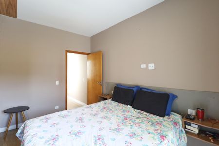 Casa à venda com 107m², 3 quartos e 2 vagasSuíte 1