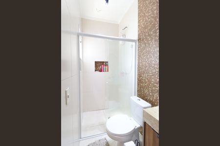 Casa à venda com 107m², 3 quartos e 2 vagasBanheiro da Suíte 1