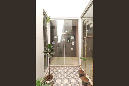 Casa à venda com 107m², 3 quartos e 2 vagasSala