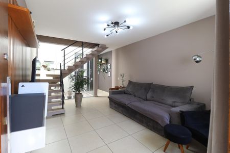 Sala de casa à venda com 3 quartos, 107m² em Vila Maria Alta, São Paulo