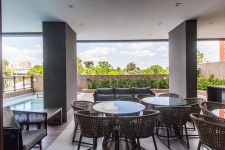 Apartamento à venda com 153m², 2 quartos e 3 vagas Apartamento à venda com 153m², 2 quartos e 3 vagasÁrea comum