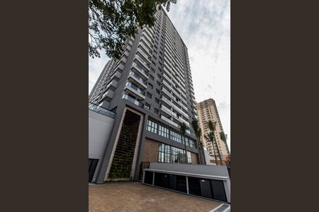 Apartamento à venda com 153m², 2 quartos e 3 vagas Apartamento à venda com 153m², 2 quartos e 3 vagasVista da Rua