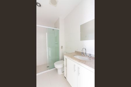 Apartamento à venda com 38m², 1 quarto e 1 vaga Apartamento à venda com 38m², 1 quarto e 1 vagaBanheiro Social