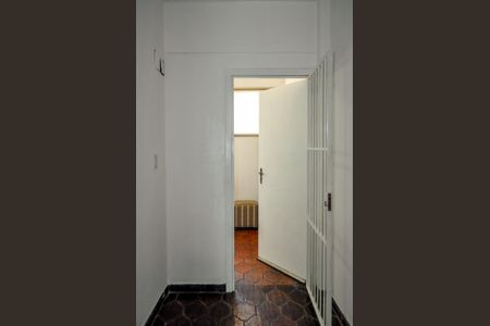 Apartamento à venda com 146m², 3 quartos e sem vaga Apartamento à venda com 146m², 3 quartos e sem vagaEntrada de serviço