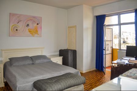 Apartamento à venda com 146m², 3 quartos e sem vaga Apartamento à venda com 146m², 3 quartos e sem vagaSuíte