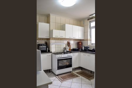 Apartamento à venda com 146m², 3 quartos e sem vaga Apartamento à venda com 146m², 3 quartos e sem vagaCozinha