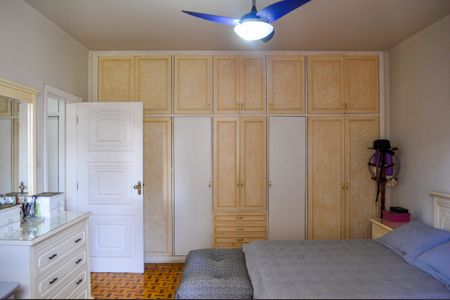 Apartamento à venda com 146m², 3 quartos e sem vaga Apartamento à venda com 146m², 3 quartos e sem vagaSuíte