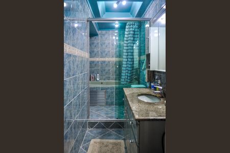 Apartamento à venda com 146m², 3 quartos e sem vaga Apartamento à venda com 146m², 3 quartos e sem vagaBanheiro da Suíte