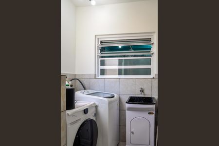 Apartamento à venda com 146m², 3 quartos e sem vaga Apartamento à venda com 146m², 3 quartos e sem vagaÁrea de serviço