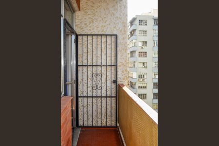 Apartamento à venda com 146m², 3 quartos e sem vaga Apartamento à venda com 146m², 3 quartos e sem vagaSacada