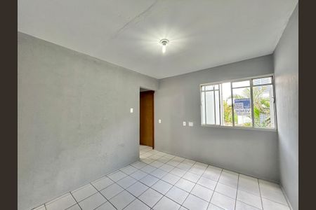 Sala de apartamento à venda com 2 quartos, 45m² em Rondônia, Novo Hamburgo
