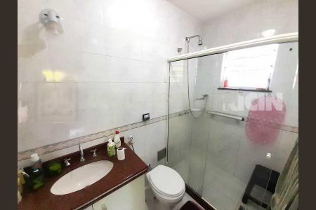 Casa de condomínio à venda com 268m², 2 quartos e 3 vagas