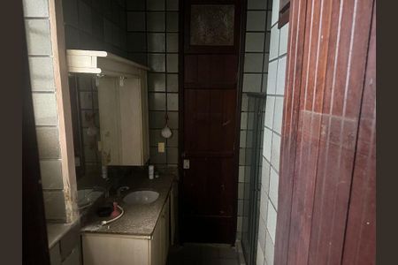 Casa à venda com 1 quarto, 96m² em Santa Rosa, Niterói