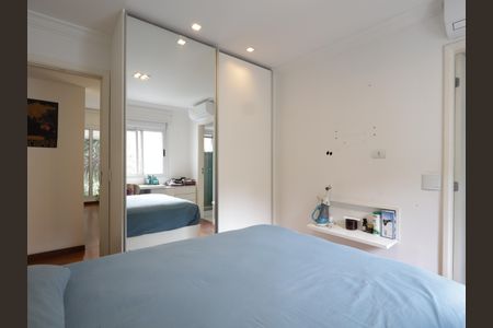 Apartamento para alugar com 210m², 3 quartos e 3 vagasSuíte 2