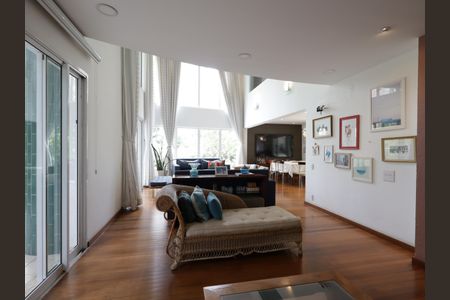 Sala de apartamento para alugar com 3 quartos, 210m² em Jardim Fonte do Morumbi, São Paulo