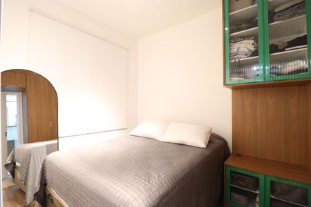 Quarto de apartamento para alugar com 1 quarto, 33m² em Parque Industrial Tomas Edson, São Paulo
