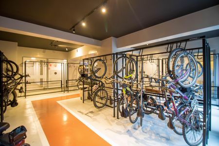 Studio para alugar com 25m², 1 quarto e sem vaga Studio para alugar com 25m², 1 quarto e sem vagaÁrea comum - Bicicletário