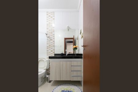 Casa à venda com 280m², 3 quartos e 3 vagasBanheiro da Suíte