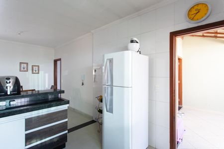 Casa à venda com 280m², 3 quartos e 3 vagasCozinha