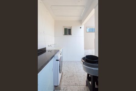 Casa à venda com 280m², 3 quartos e 3 vagasÁrea de Serviço