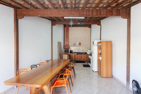 Casa à venda com 280m², 3 quartos e 3 vagasEspaço Gourmet