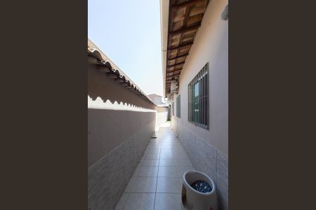 Casa à venda com 280m², 3 quartos e 3 vagasCorredor Lateral