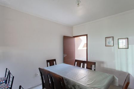 Casa à venda com 280m², 3 quartos e 3 vagas Copa