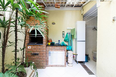 Casa à venda com 149m², 3 quartos e 2 vagasÁrea externa