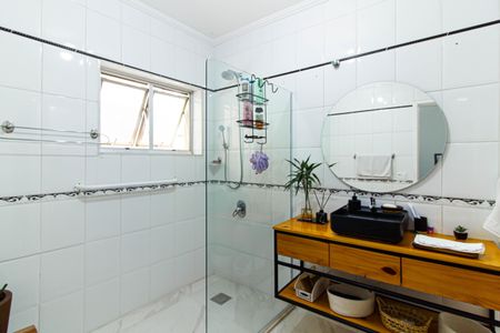 Casa à venda com 149m², 3 quartos e 2 vagasBanheiro Social