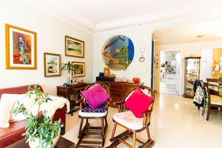 Casa à venda com 149m², 3 quartos e 2 vagasSala 