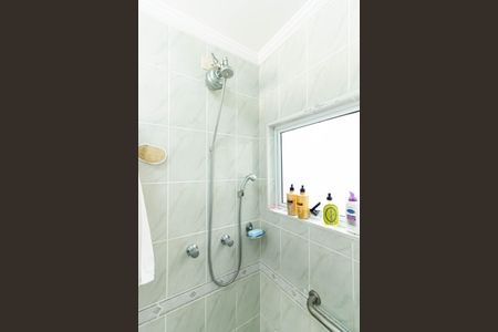 Casa à venda com 149m², 3 quartos e 2 vagasBanheiro da Suíte