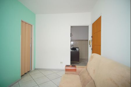 Sala de apartamento para alugar com 1 quarto, 40m² em Sarandi, Porto Alegre